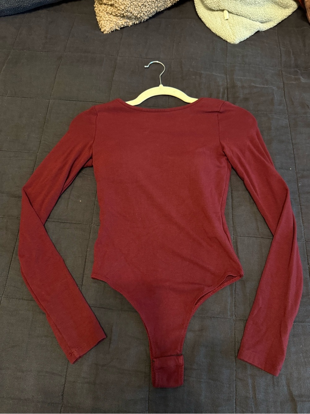 Commense Long Sleeve Bodysuit built in bra in Maroon